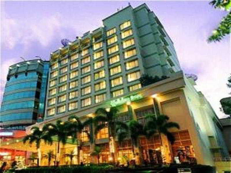 Hotel Trio Bandung Exteriér fotografie